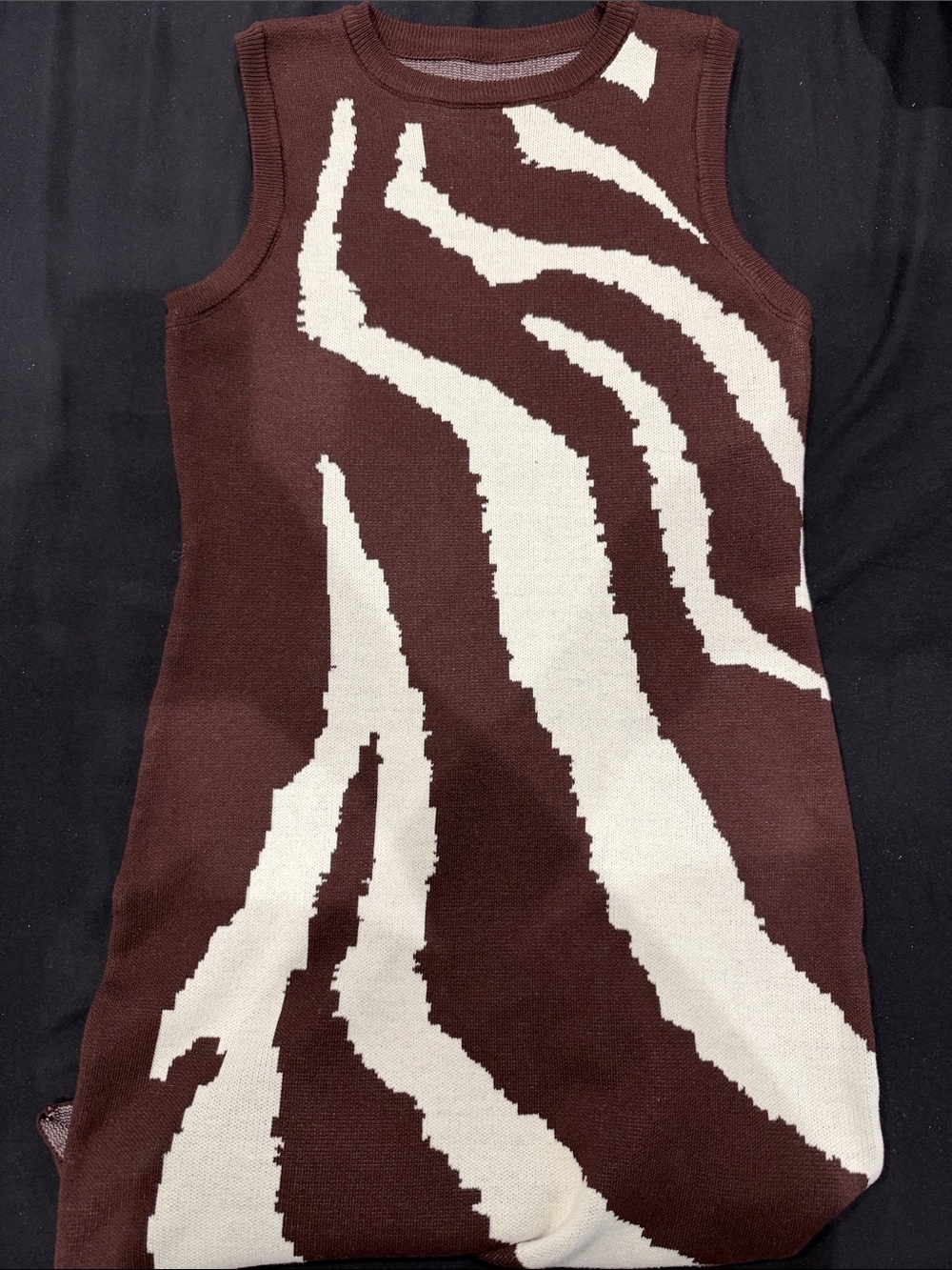 Sleeveless Brown and Cream Zebra-Print Knit Top SHEIN